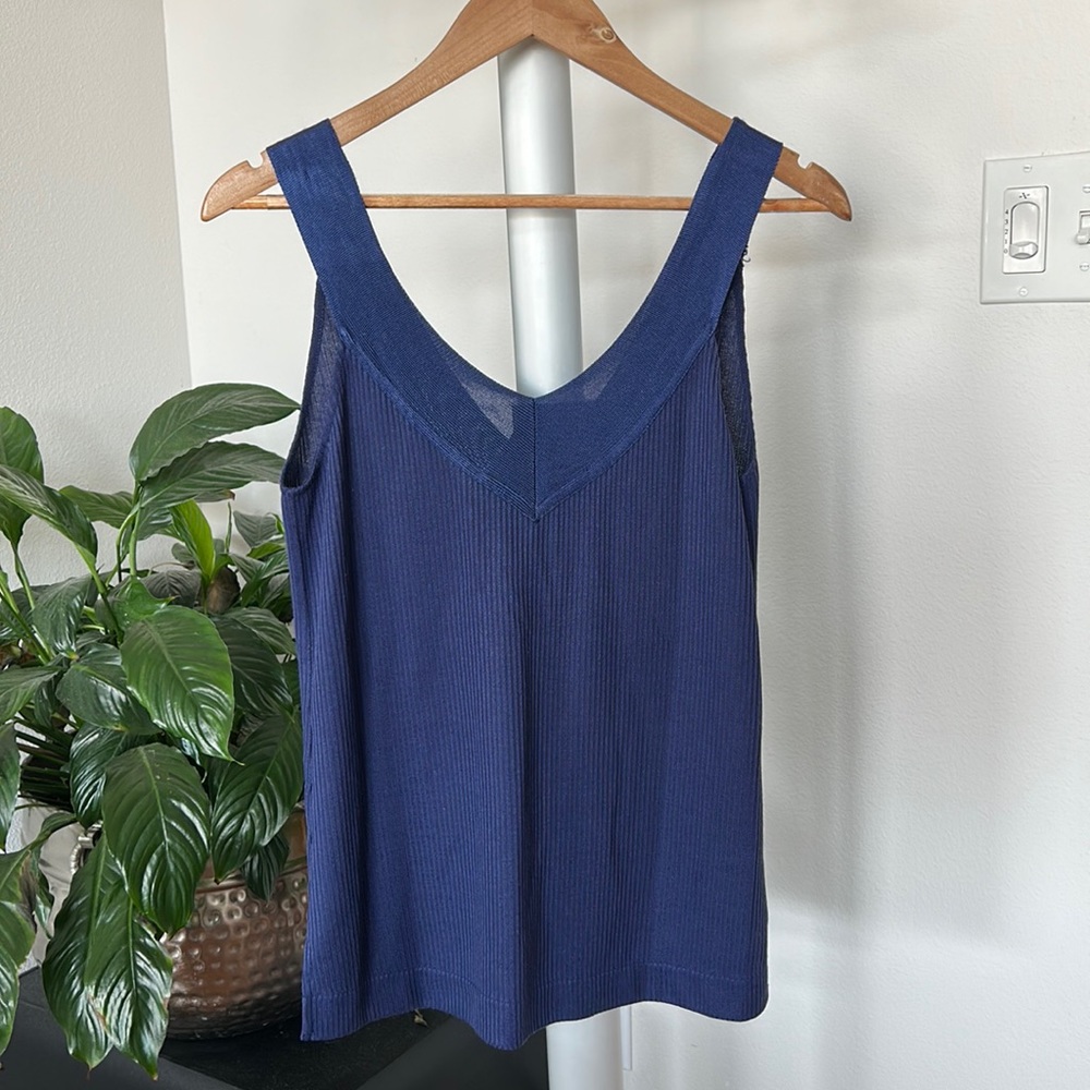 Massimo Dutti Knit Tank Top/Shirt/Blouse Sz M Navy Blue V neck